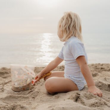 Παιδικό Μαγιό Για Κορίτσια + Μπλουζάκι Κοντομάνικο – Daisies Blue Little Dutch