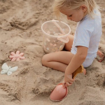 Κουβαδάκι Παραλίας - Flowers & Butterflies Little Dutch