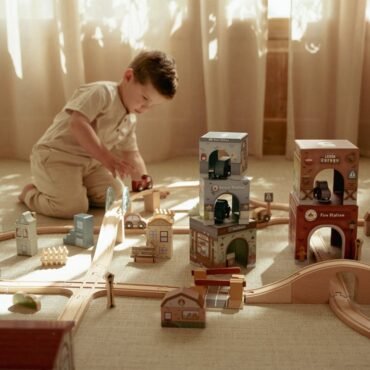 Πυραμίδα ταξινόμησης με αυτοκινητάκια FSC Little Dutch