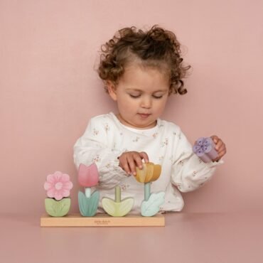 Ξύλινο παιχνίδι ταξινόμησης λουλουδάκια Fairy Garden Little Dutch