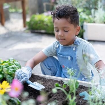 Σετ παιδικών εργαλείων κήπου Forest Friends FSC Little Dutch