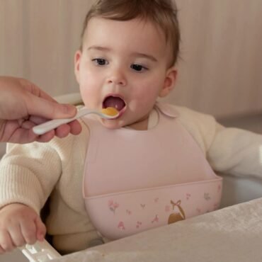 Σαλιάρα σιλικόνης Mio Fairy Garden Little Dutch