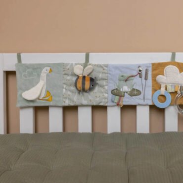 Υφασμάτινο κρεμαστό παιχνίδι δραστηριοτήτων για κρεβάτι Little Goose Little Dutch